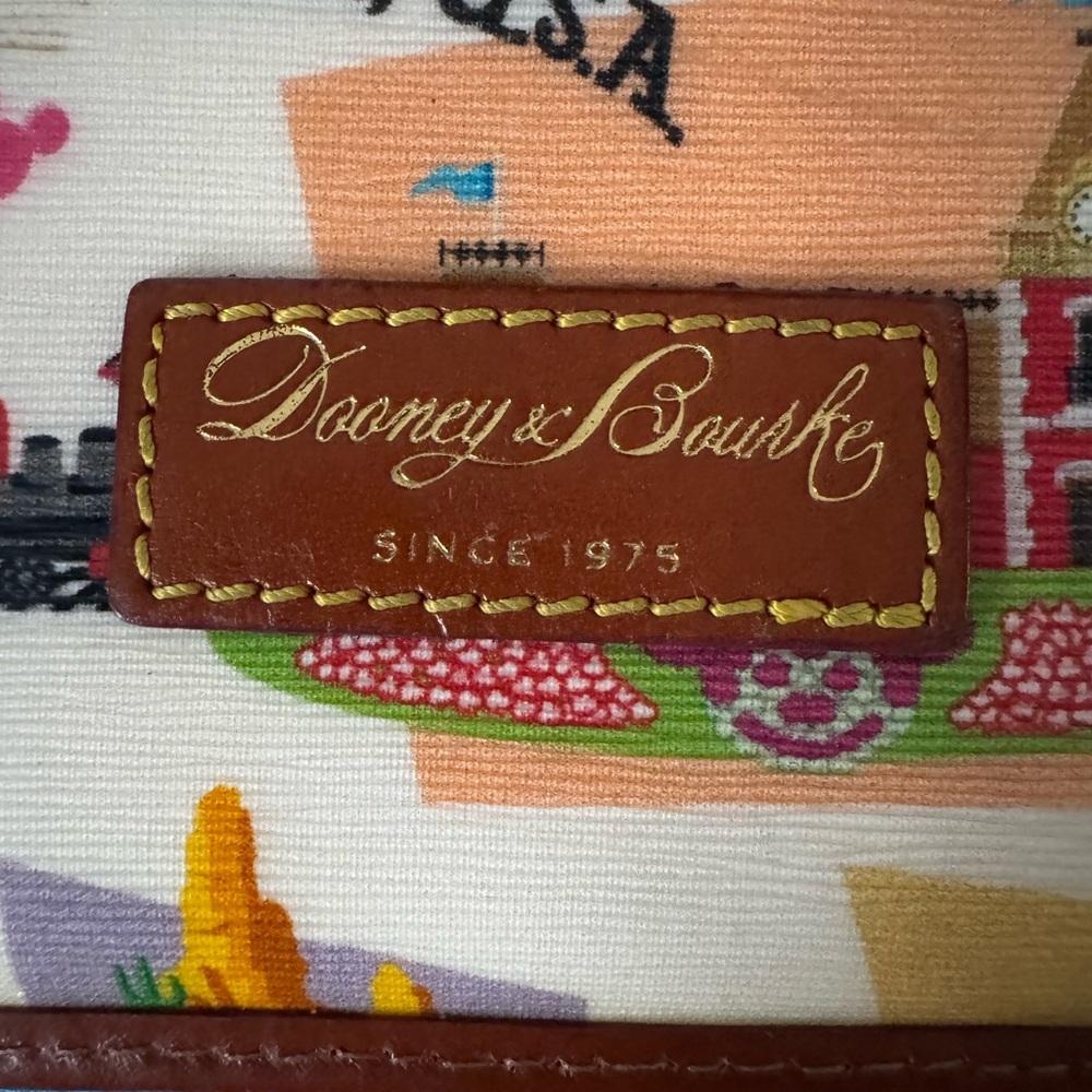 Dooney & Bourke “RARE” EUC Disneyland Retro iPad/Tablet Case - Picture 3 of 5